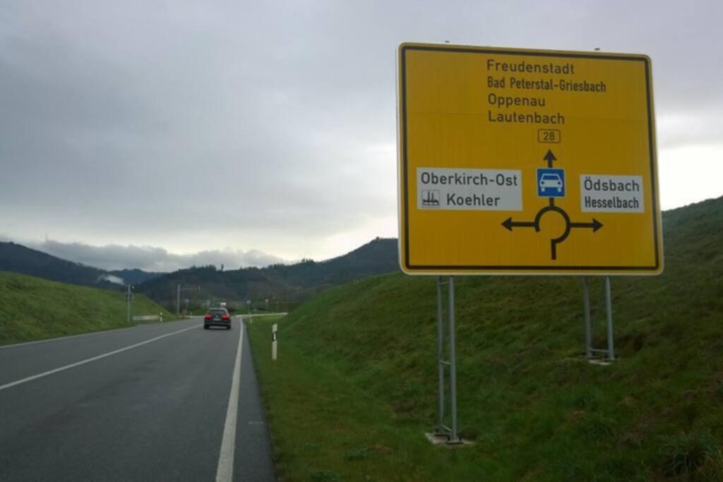 Wohnung Am Fusse Des Schwarzwalds Oberkirch  Esterno foto